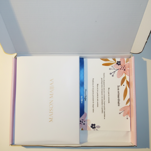 Kit papeterie pochette satin beige bloc-note floral – idee cadeau personnalise femme – Maison Majjaa
