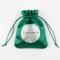 Avance avec confiance – Pochette Satin Verte | Majjä