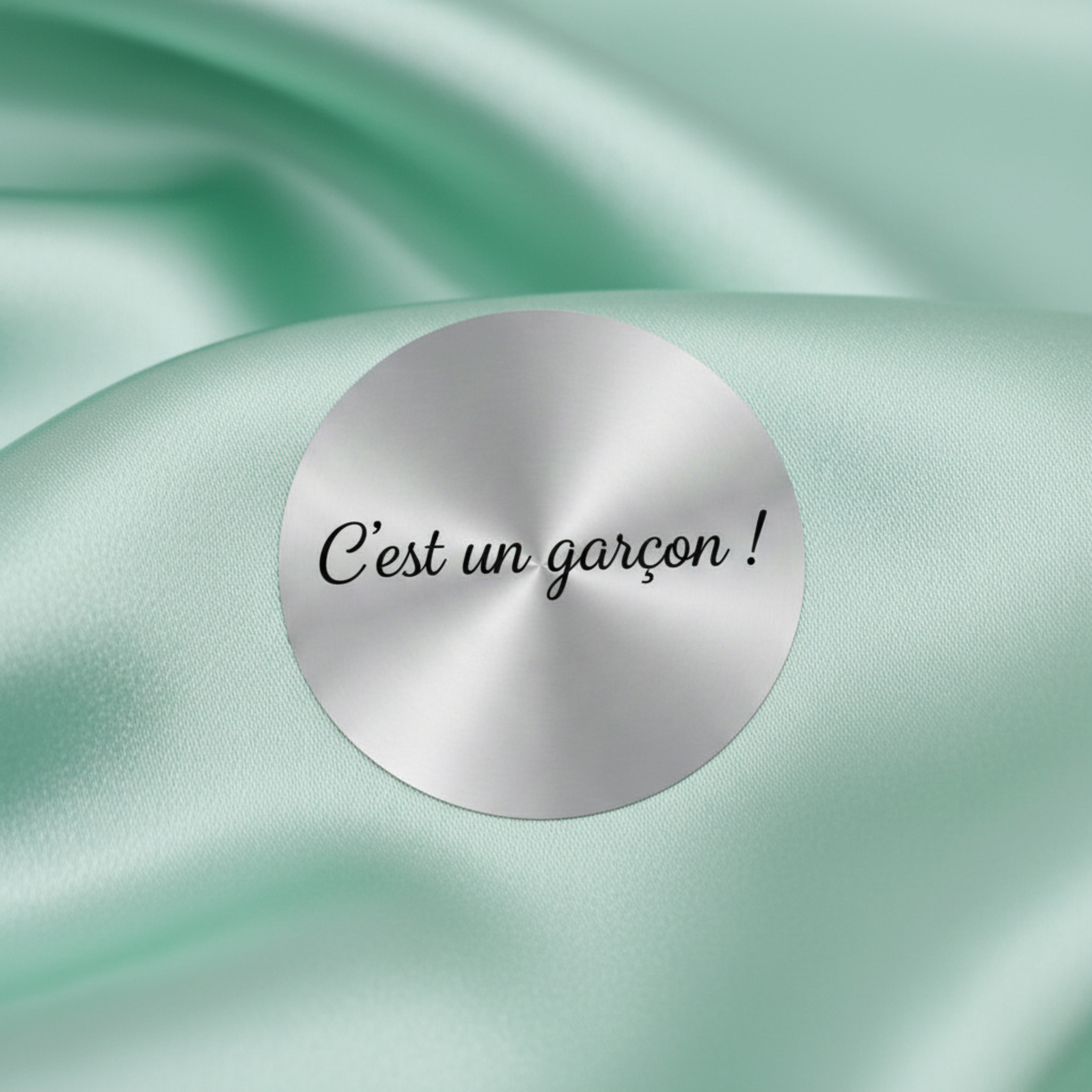 Zoom sticker argenté – C'est un garçon