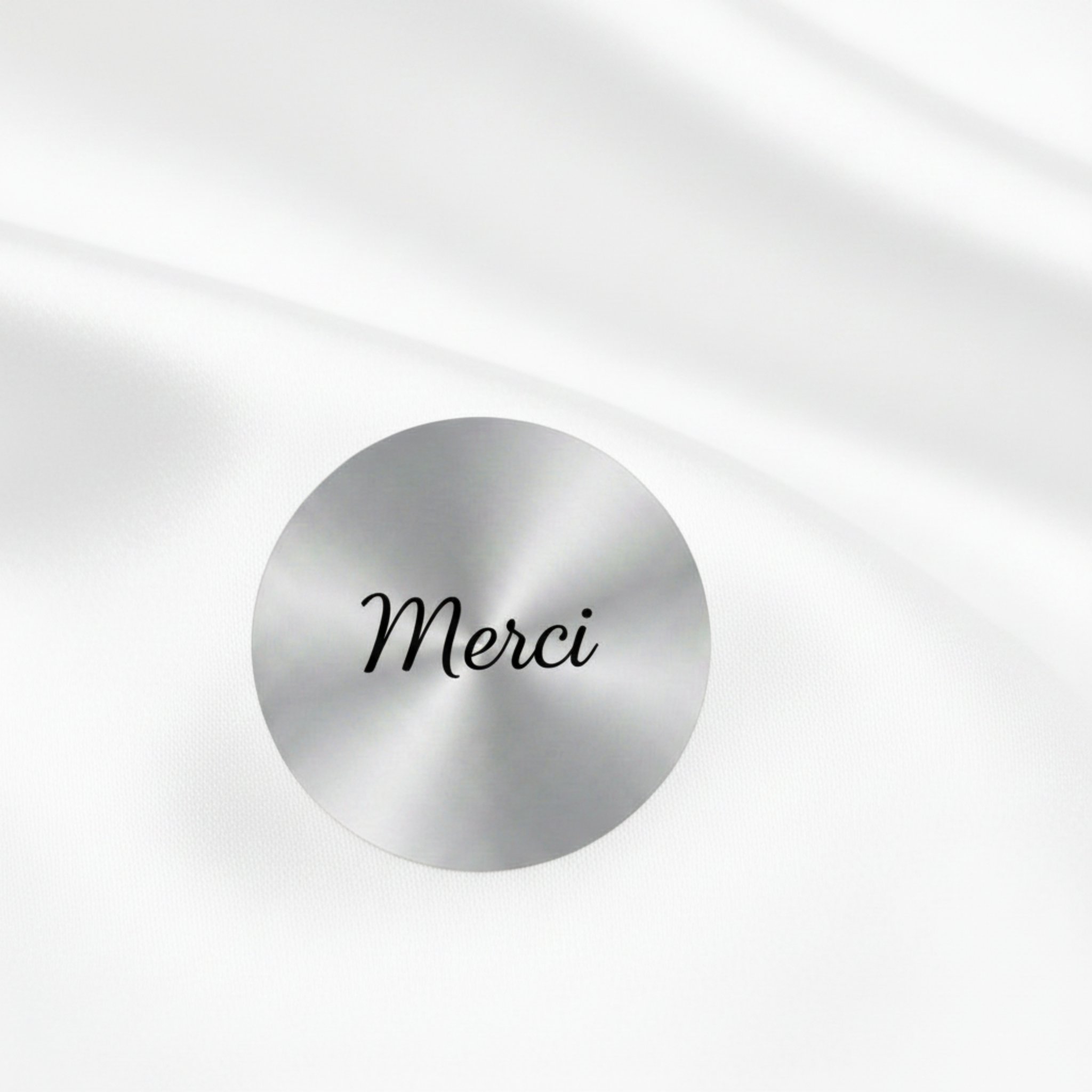 Zoom sticker argenté – Merci Blanche